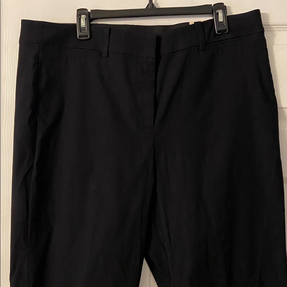 Lane Bryant Stylish Black Slim Capri Pants size 20P brand new inseam 20” - Picture 2 of 8